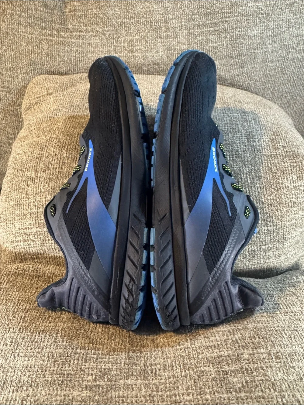 Brooks Anthem 5 Men’s running shoes Black/Ebony/Blue 1103781D064 Size 10.5